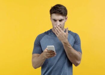 Você sabe porque começamos a rir quando estamos nervosos ou constrangidos?