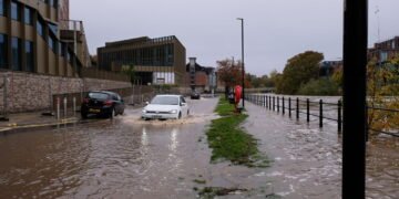 Como algumas cidades estão lidando com enchentes e investindo em infraestrutura verde