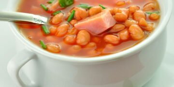 O truque mais usado por chefs para deixar o feijão perfeito