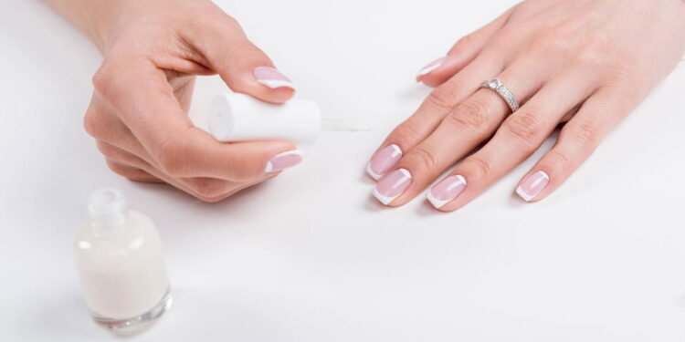 Unhas - Créditos: depositphotos.com / AllaSerebrina