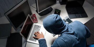 5 golpes online que mais enganaram brasileiros em 2025