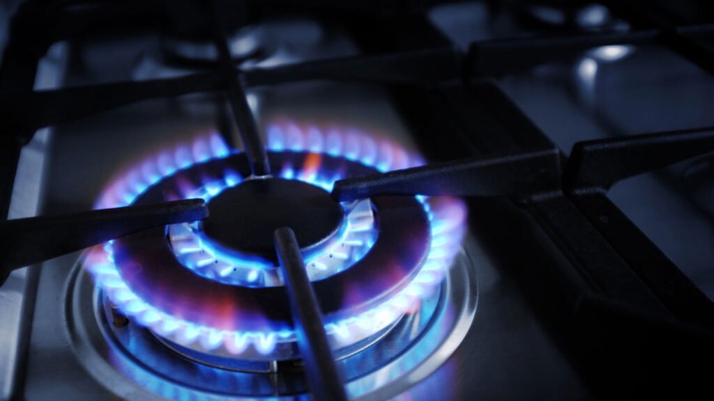 Gás proibido em novas casas? Veja o que está por trás dessa medida polêmica