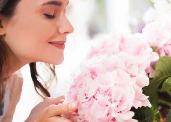 O jardim perfumado mais desejado começa com essas flores aromáticas