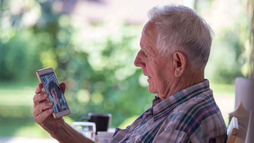 Você tem mais de 70? Evite esses hábitos que tiram sua alegria