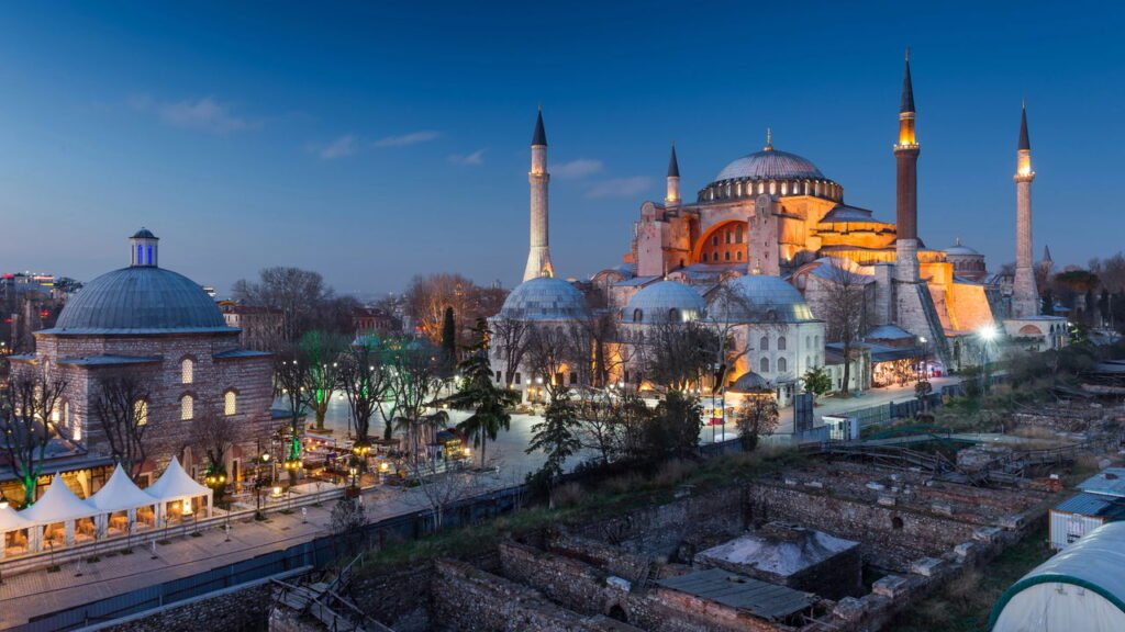 Entre mesquitas e arranha-céus, essa cidade promete ser uma experiência única no mundo