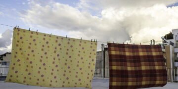 Você lava seus lençóis do jeito certo? Veja o que os especialistas dizem