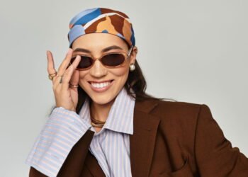 Ideias de penteados simples que deixam o look moderno e arrumado