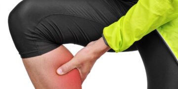 Você pode ter essa lesão na panturrilha sem perceber e ela afeta até quem não treina