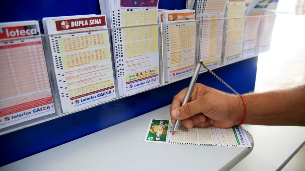 Ela ganhou R$200 milhões e virou celebridade da noite pro dia