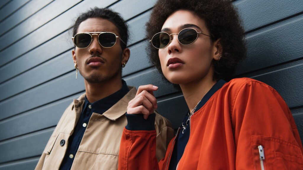 Usar óculos escuros