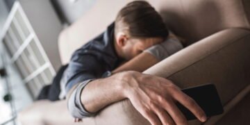 Especialista revelam frases que bloqueiam seu dia desde o primeiro minuto