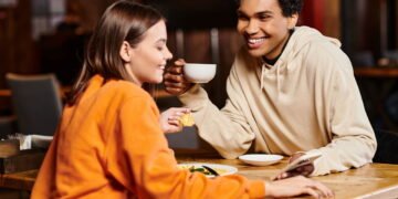 5 regras sociais que não fazem sentido para os inteligentes