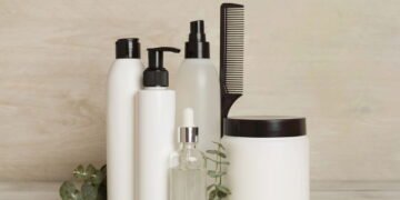 Marca famosa de cosméticos sofre proibição e gera alerta em salões