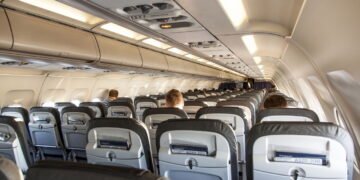 Mais da metade dos passageiros odeia quando isso acontece no vo