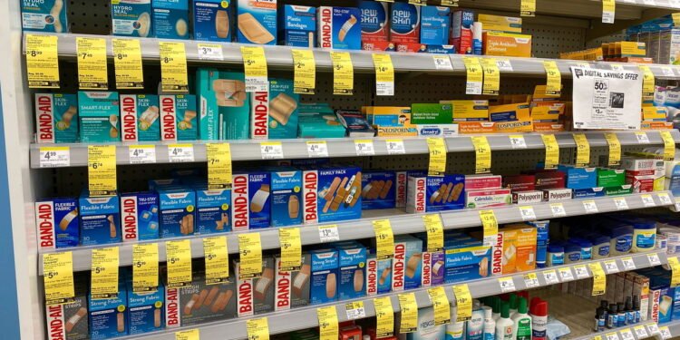 Famosa farmácia de 135 anos fecha todas as suas lojas