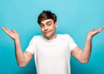 Por que pessoas boas sofrem tanto nas amizades? Veja o que a psicologia tem a dizer sobre