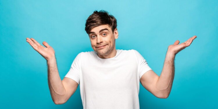 Por que pessoas boas sofrem tanto nas amizades? Veja o que a psicologia tem a dizer sobre