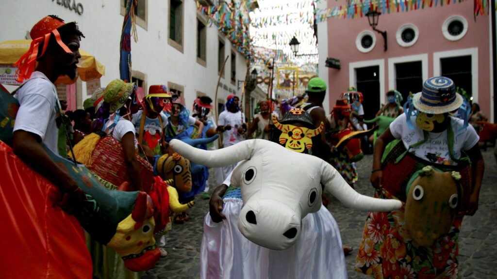 O adeus silencioso às tradições brasileiras que marcaram gerações