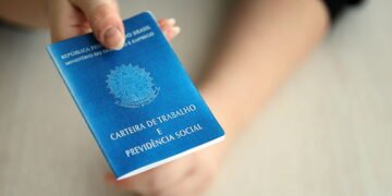Projeto de lei para aposentadoria especial alegra trabalhadores com carteira assinada