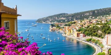 Os 3 destinos mais charmosos e acessíveis da Riviera Francesa