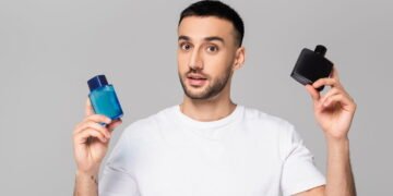 Frascos de perfume vazios