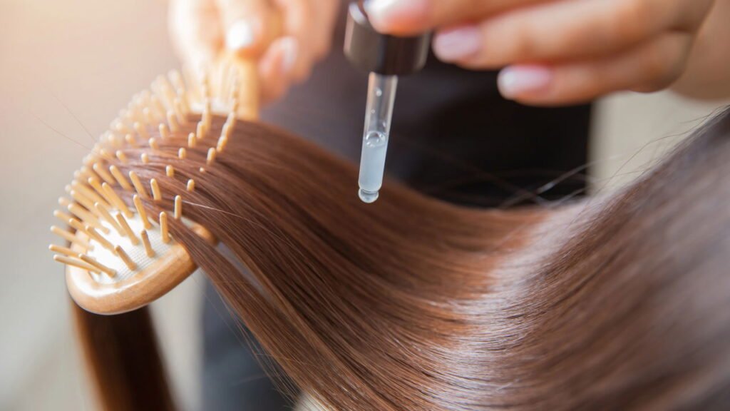 Cabelos com brilho de vidro! O segredo por trás da tendência do “glass hair”