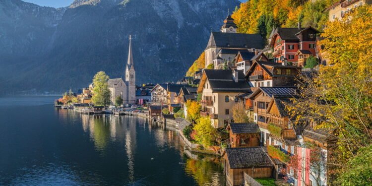 Como um vilarejo no meio da montanha virou um dos lugares mais fotogênicos do mundo