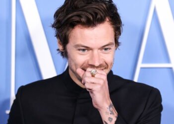 O que Harry Styles está planejando enquanto os fãs esperam por um novo álbum