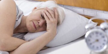 Sono ruim na terceira idade pode trazer riscos à saúde