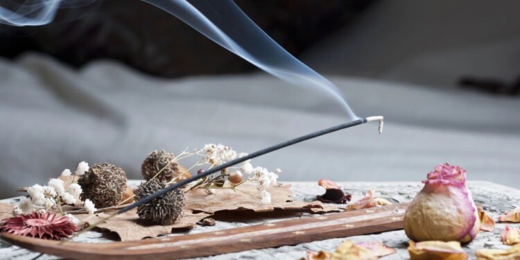 Aromas que curam! Veja como o uso de incensos pode equilibrar as emoções e energias