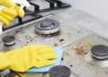 Nova técnica de limpeza caseira do fogão conquista quem ama praticidade e economia