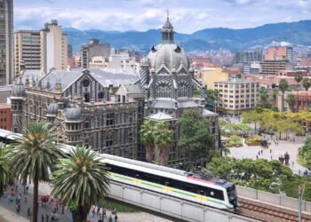 Como essa cidade usou o urbanismo ao seu favor e transformou desafios sociais em soluções reais