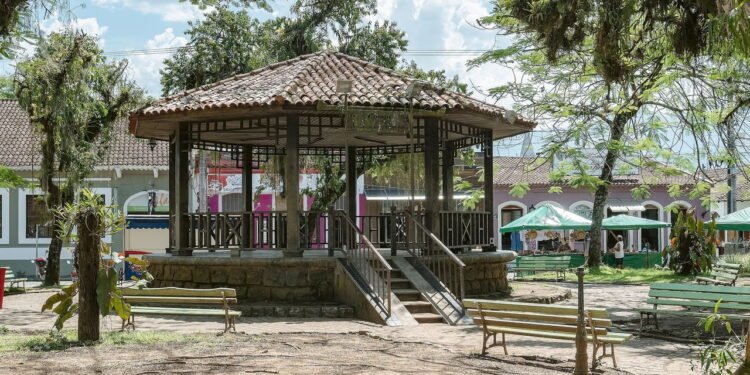 A cidade escondida no Paraná que está conquistando o coração dos turistas