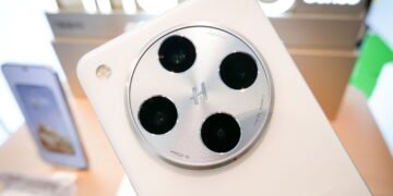 Nem iPhone, nem Samsung, esse celular está superando gigantes e chocando o mercado