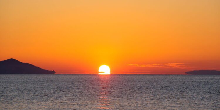 As praias mais bonitas da França para curtir sol e mar com estilo