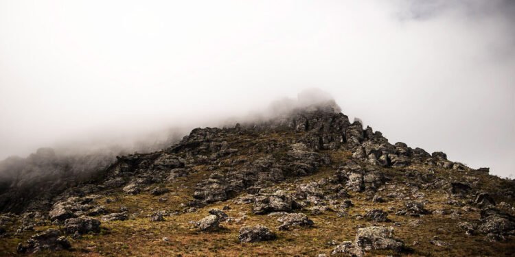 Minas abriga uma cordilheira pouco conhecida que impressiona pela beleza