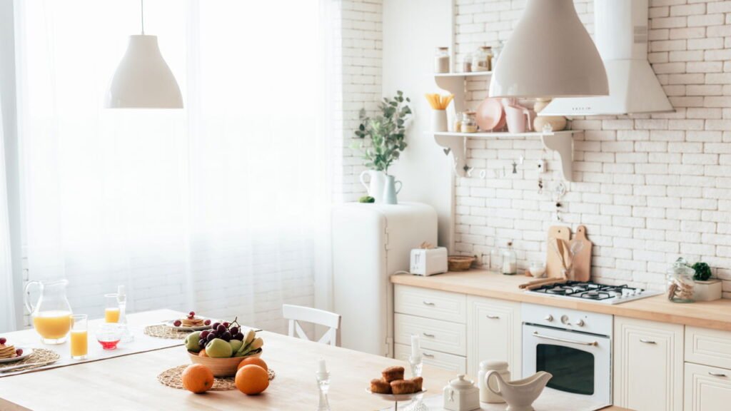 As melhores plantas para se ter na cozinha que ajudam a melhorar a qualidade do ar