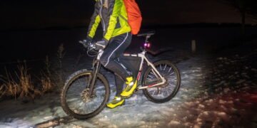 Como roupas com proteção UV funcionam e por que estão virando item essencial