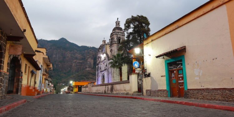 Cidade mística mais surpreendente para quem busca espiritualidade