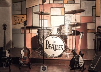 Por que músicas antigas nos fazem sentir tanto? Saiba mais