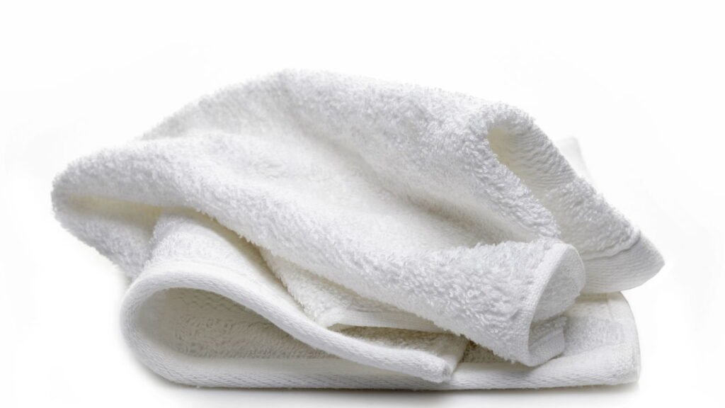 Toalhas de banho com mau cheiro? Veja o que você está fazendo errado