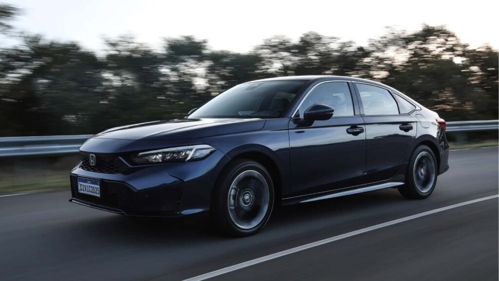 Novo Civic Hybrid 2026 está prestes a ser lançado no Brasil e Honda mantém o mesmo preço da versão anterior