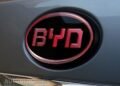 BYD lança nova Station Wagon híbrida na China com autonomia inacreditável de até 2000 km!