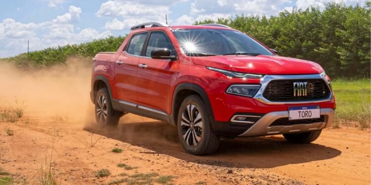 Fiat Toro 2025 recebe novo motor 2.2 turbodiesel da Rampage e fica mais potente e econômica