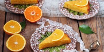 Bolo de fubá com laranja no liquidificador é o mais prático e saboroso