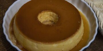 Essa receita de pudim tem gosto de infância e é mais fácil do que parece