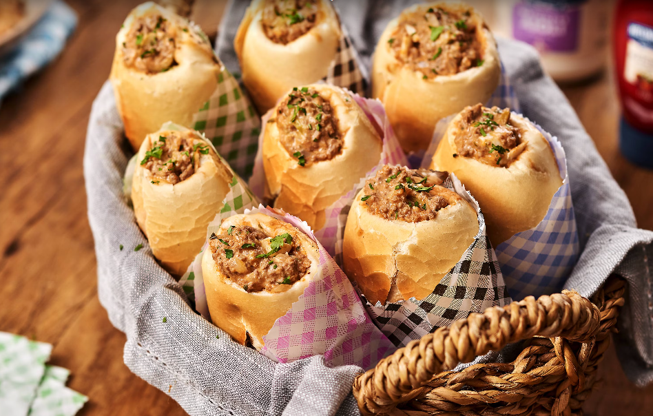 Buraco quente conquista o título de lanche mais prático e saboroso do Brasil