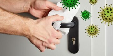 Aprenda a fazer um desinfetante caseiro com cheiro de limpeza profissional