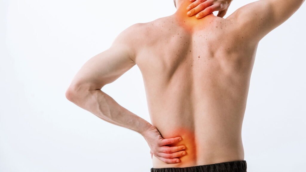 Dor lombar crônica tem solução eficaz, segundo especialistas brasileiros