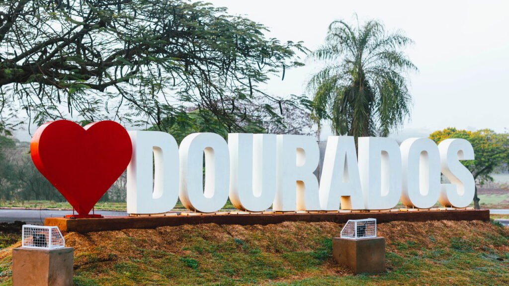 A cidade que lidera como polo de agronegócio e educação no Centro-Oeste